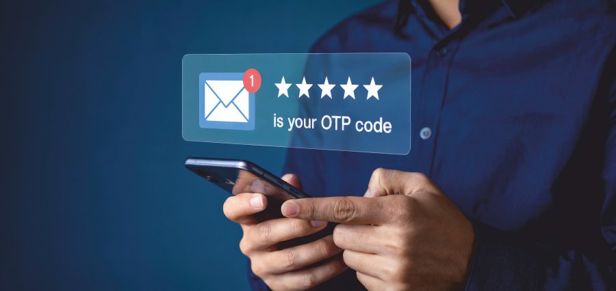 You are currently viewing UAE Banks to End SMS OTPs for Online Card Payments from January 6, 2026